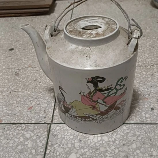瓷片粉彩陶瓷摆件粉彩陶瓷摆件粉彩陶瓷