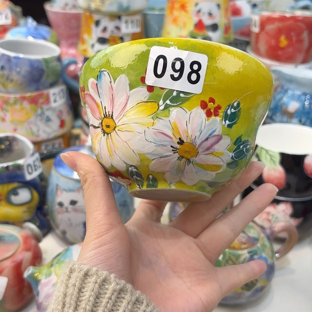 瓷片兔兔好可爱呀打