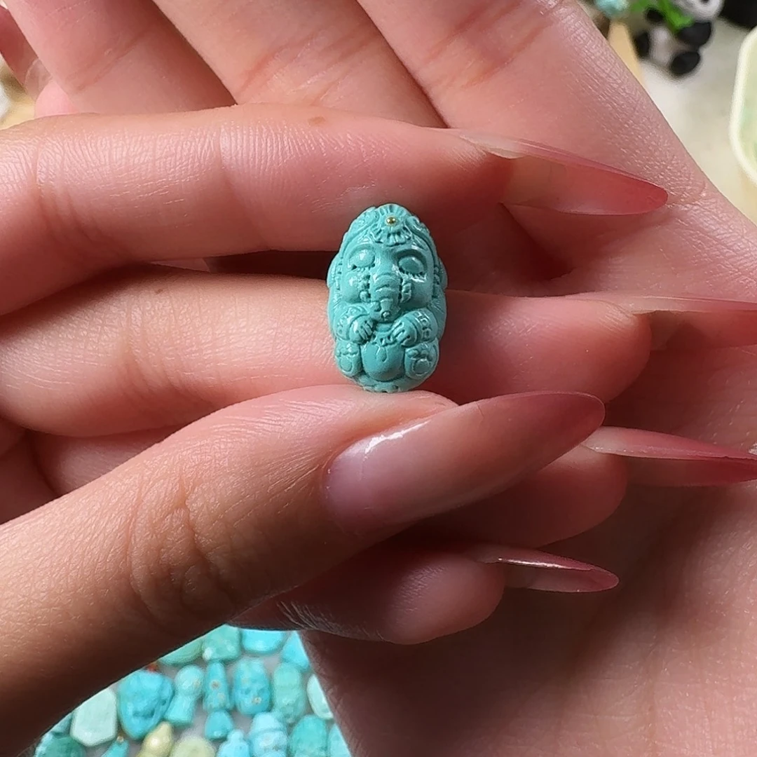鲁***义绿松石未镶嵌吊坠(不含链)