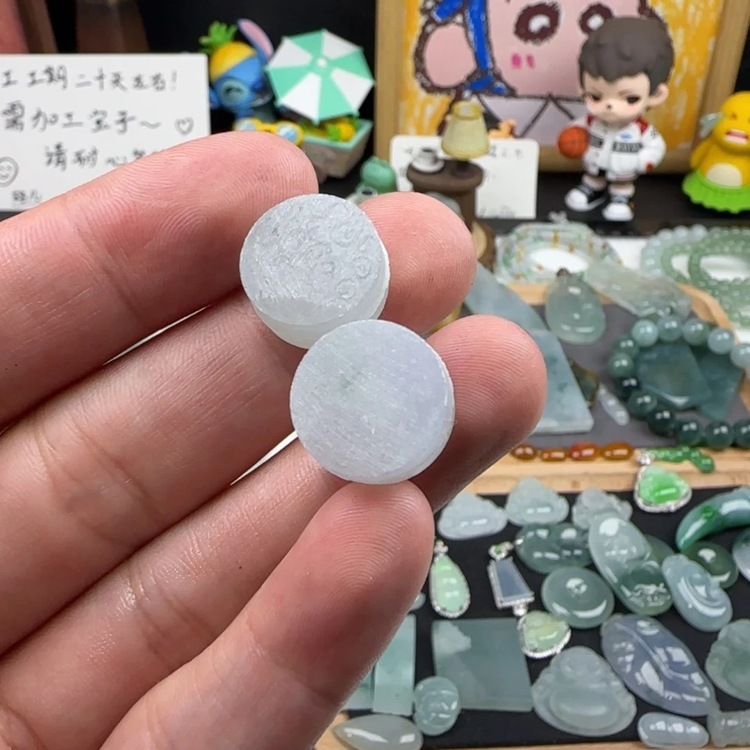 未镶嵌挂件翡翠小*