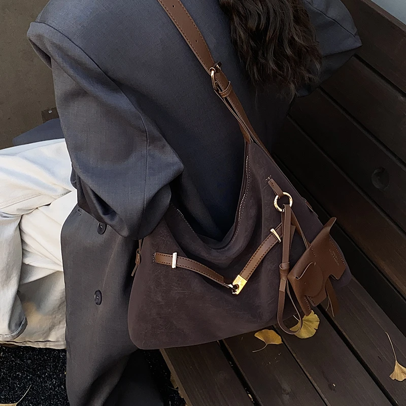 CaeorKvor秋芋来信托特包包女款大容量柔雾感休闲单肩包斜挎包