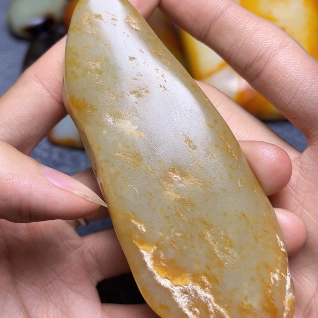 未镶嵌和田玉珠宝奇石