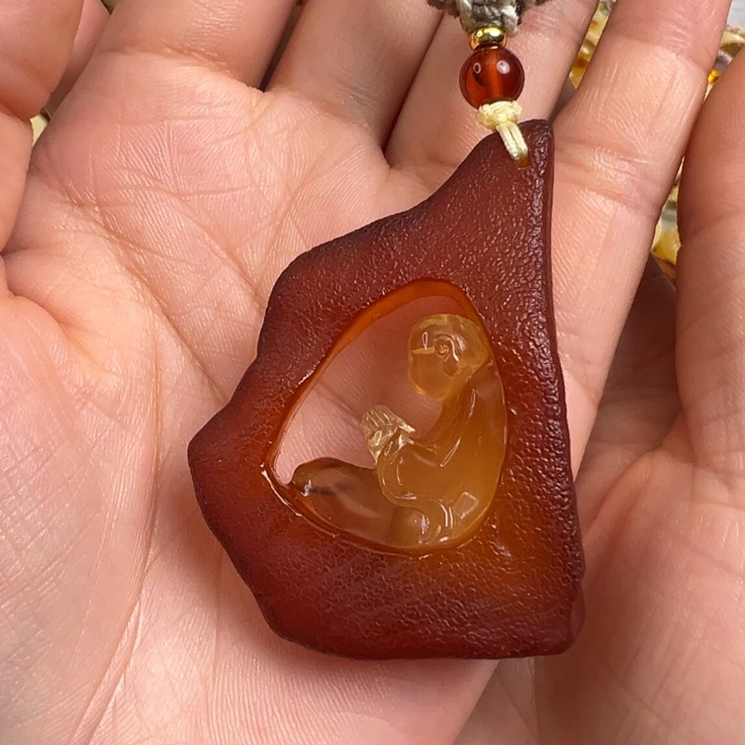 琥珀未镶嵌裸石琥珀