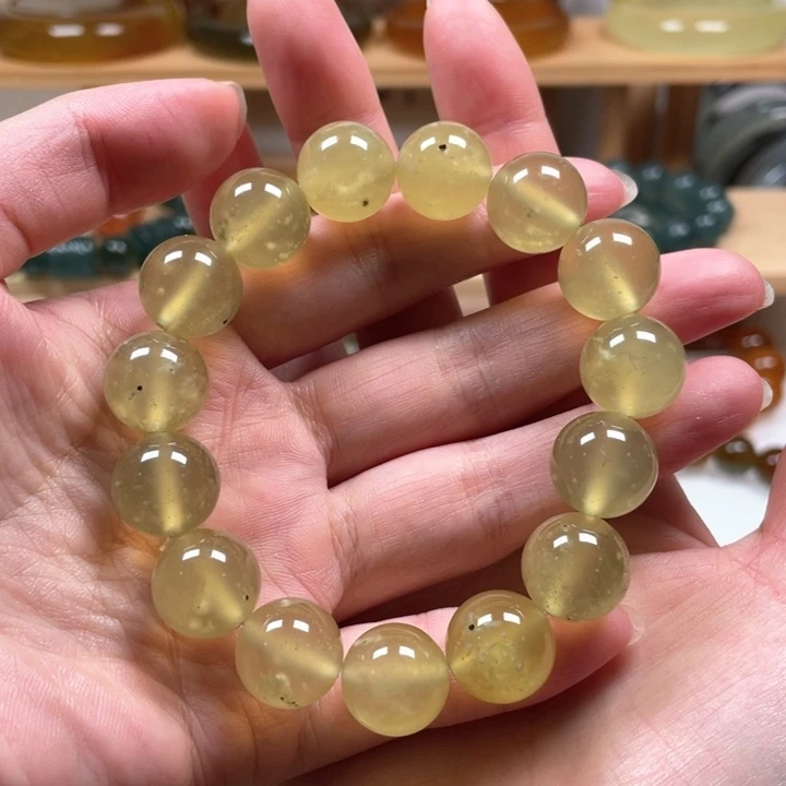 未镶嵌蛇纹石玉手链