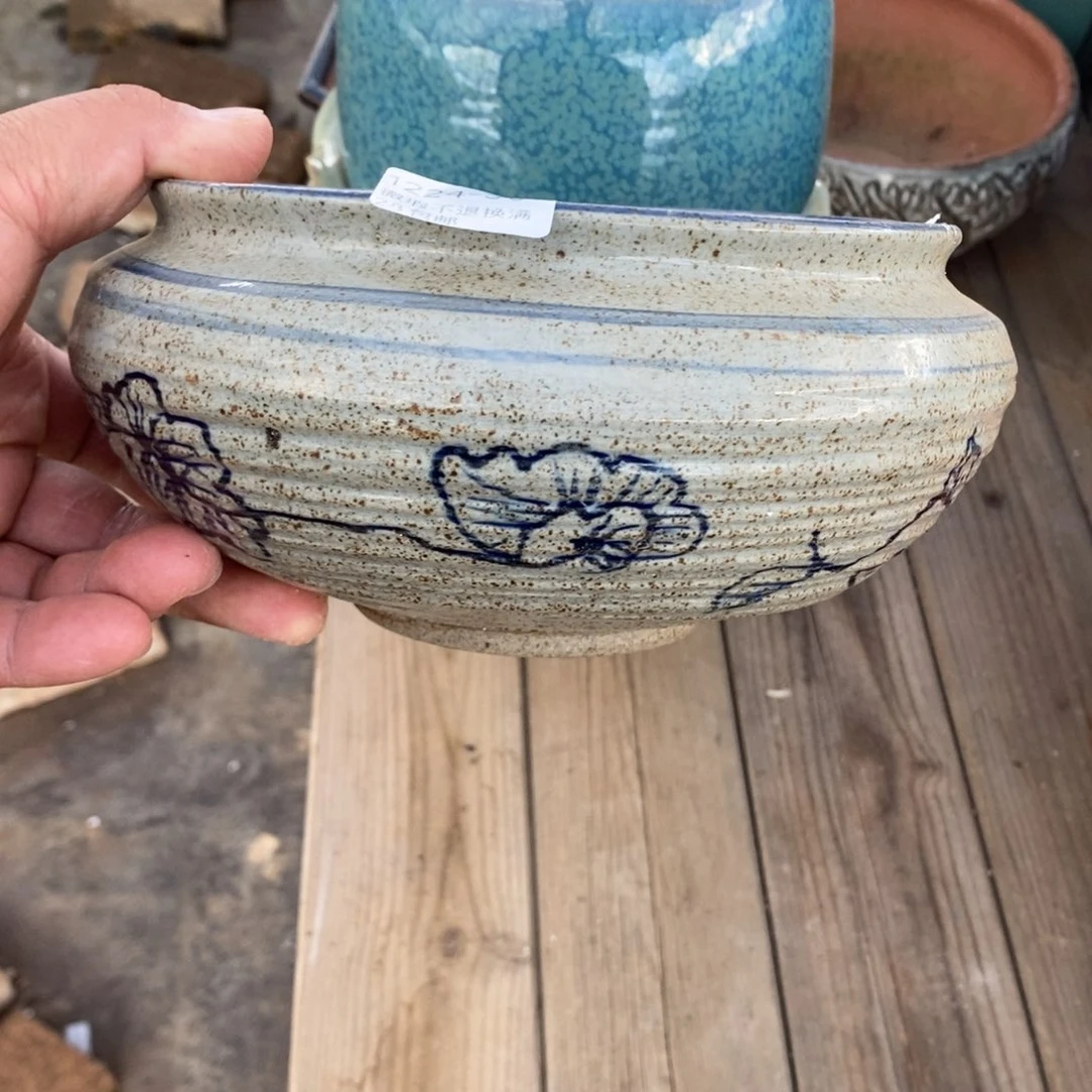 30号花盆内16高9花盆