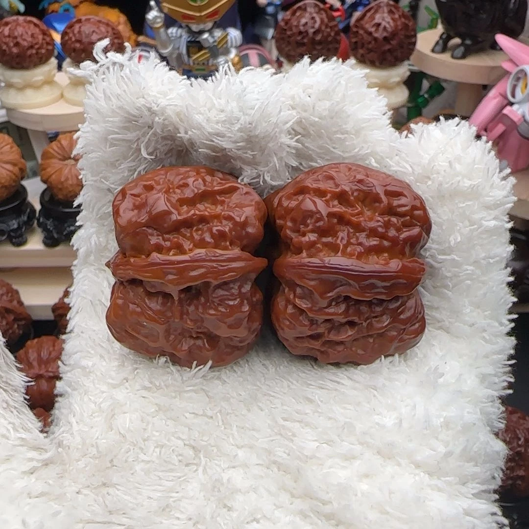 文玩核桃吊坠36.5红蛤蟆头