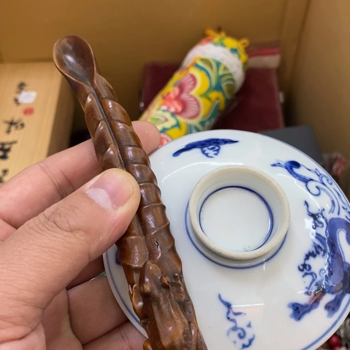 瓷片哦哦哦哦哦哦哦