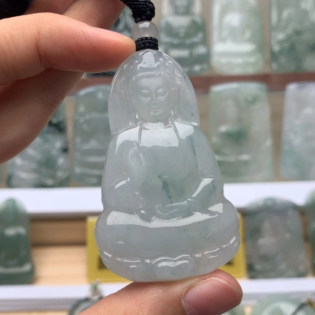 5***8翡翠未镶嵌颈饰素衣