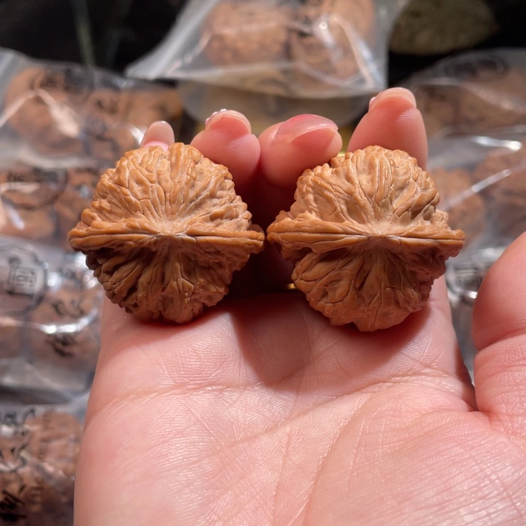 文玩核桃吊坠海**空38.5磨盘