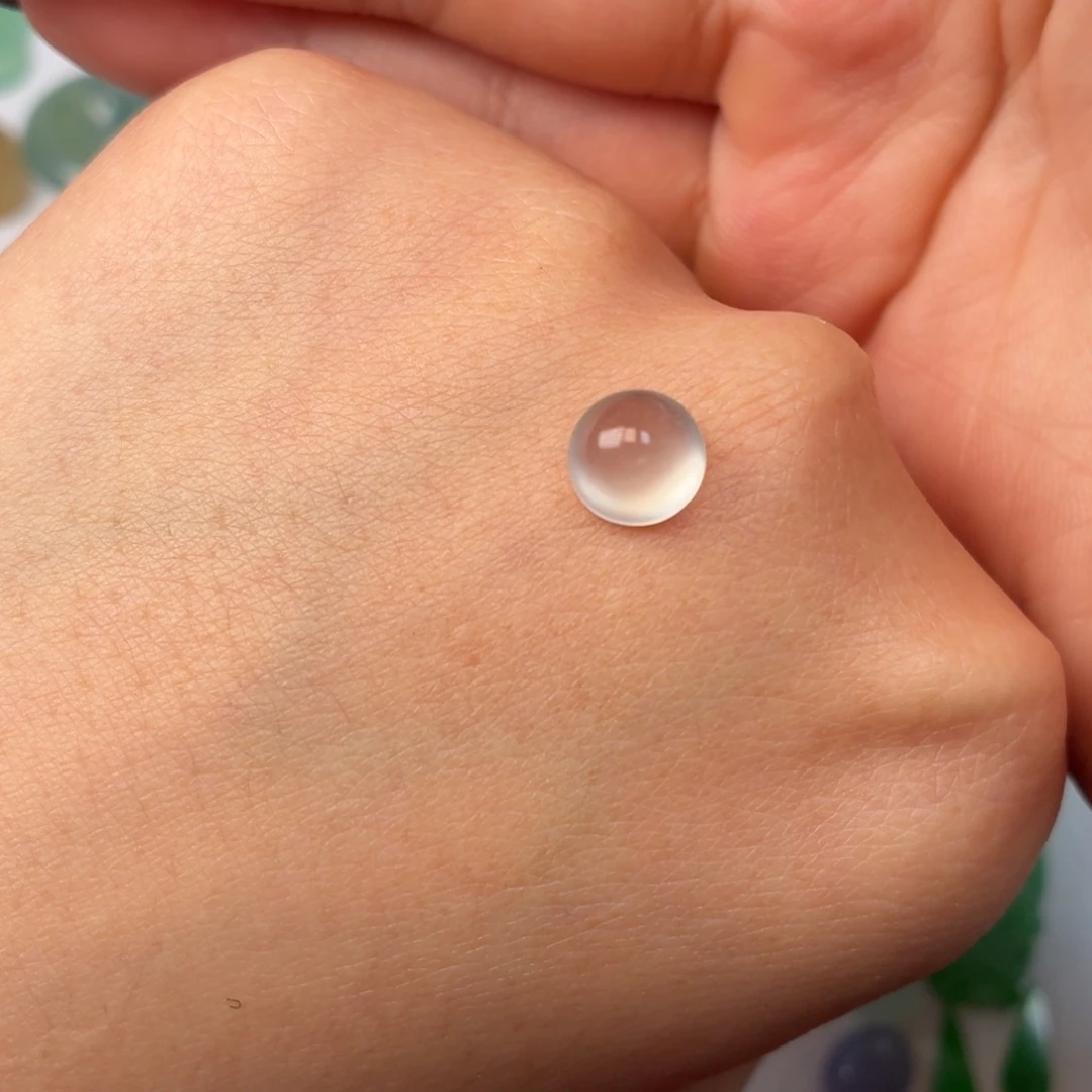 那***事定制翡翠未镶嵌蛋面