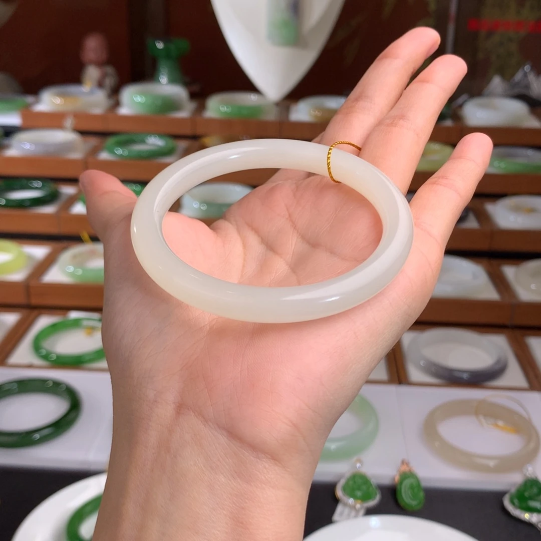 和田玉未镶嵌手镯白晴水57