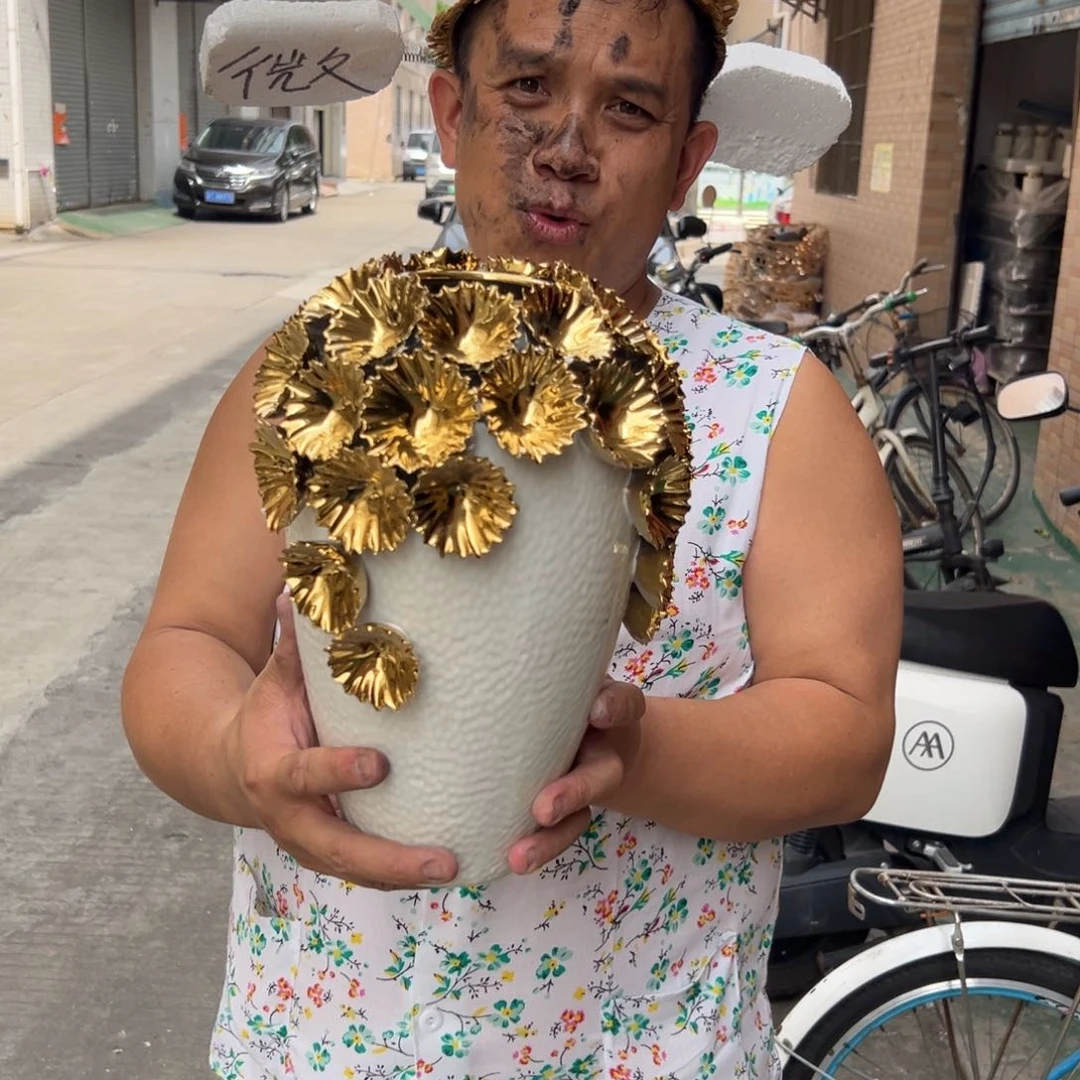 摆件82 号高温陶瓷工艺饰品（部分微瑕）