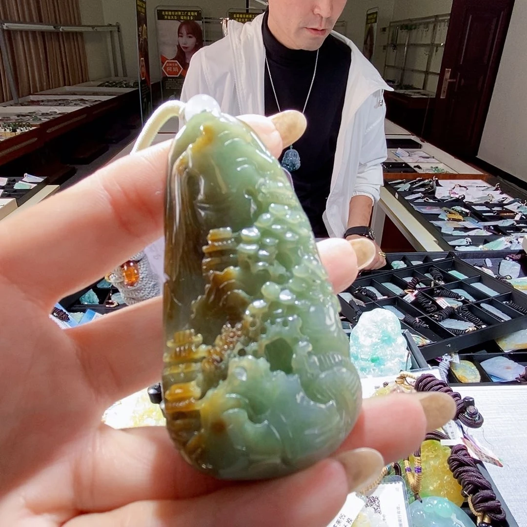 颈饰未镶嵌翡翠翡翠