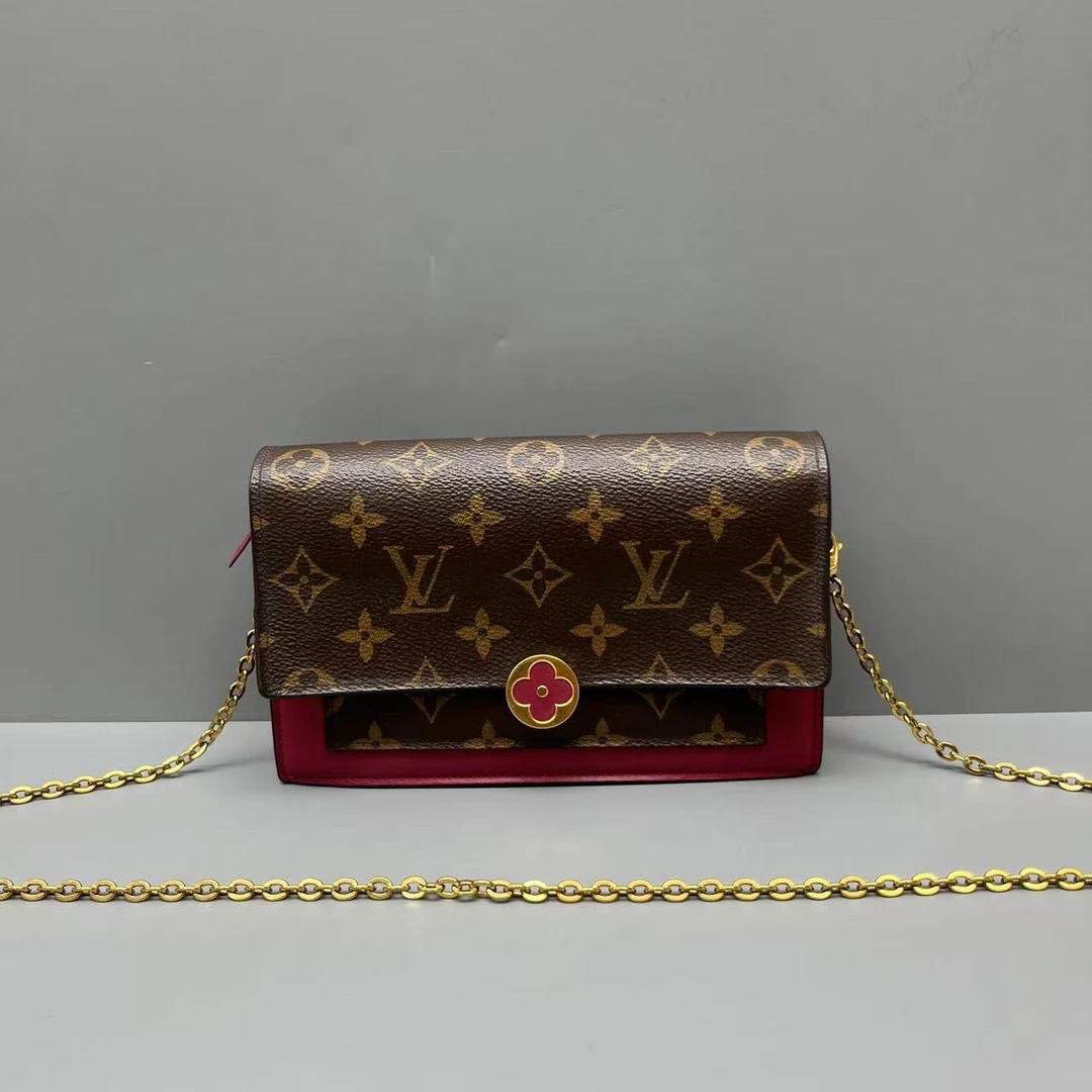 95新 LouisVuitton/路易威登 Flower花朵链条包尺寸19*12 SV14149