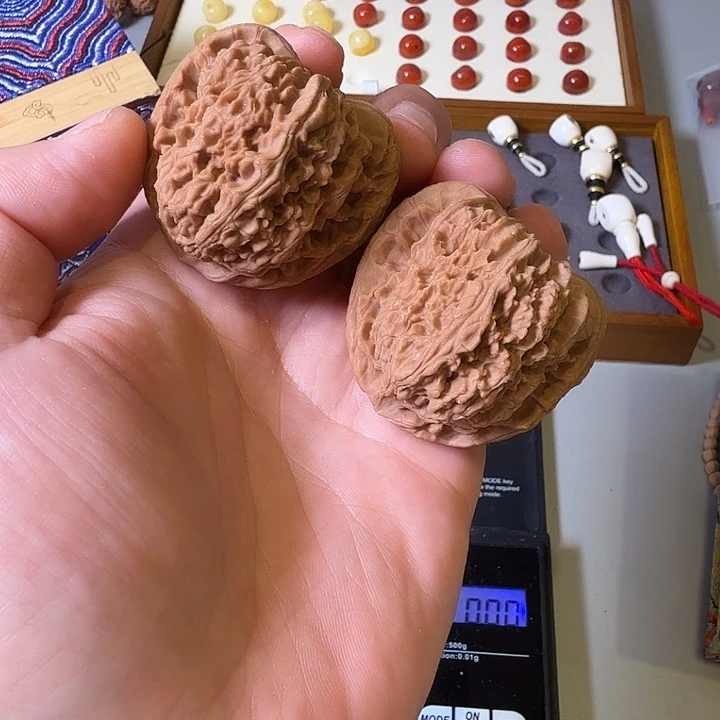 文玩核桃吊坠南疆石