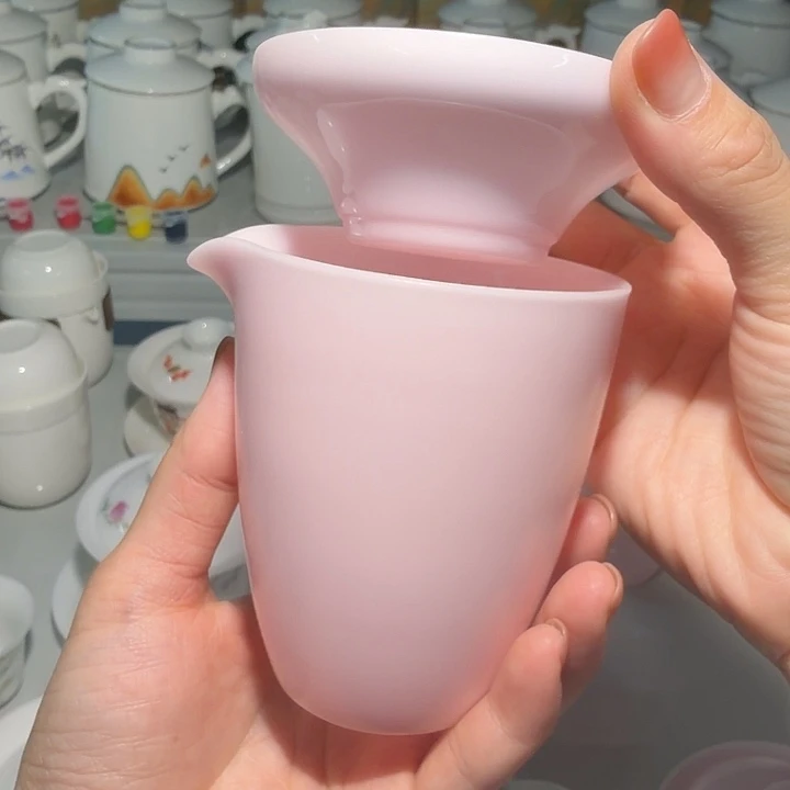 孤品默认微瑕冰种粉色公道➕茶漏