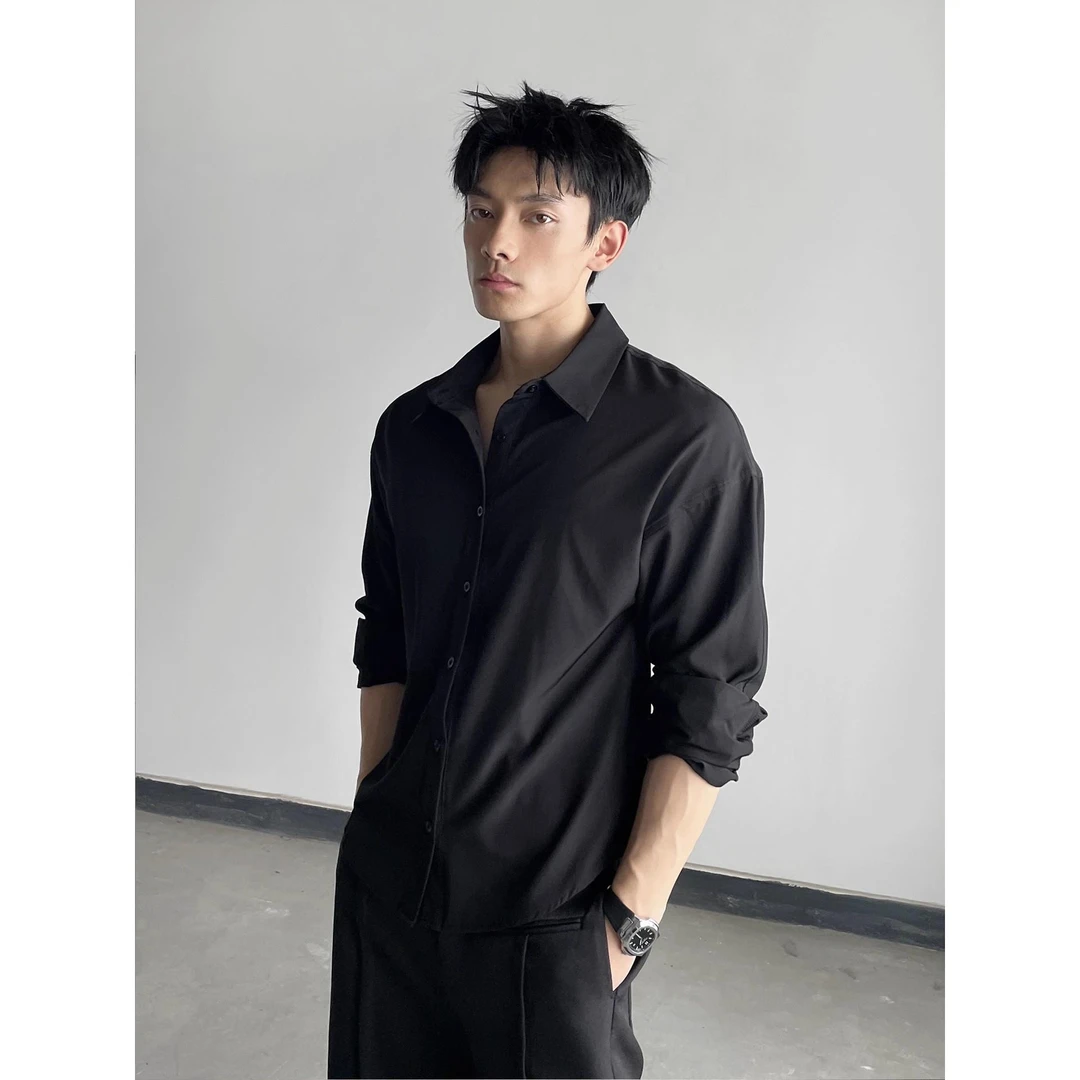 轻量化黑色收腰衬衫男款人夫感穿搭A字修身衬衣西装内搭打底上衣
