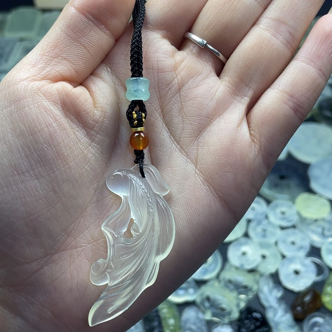 岫玉未镶嵌项圈冰透鱼