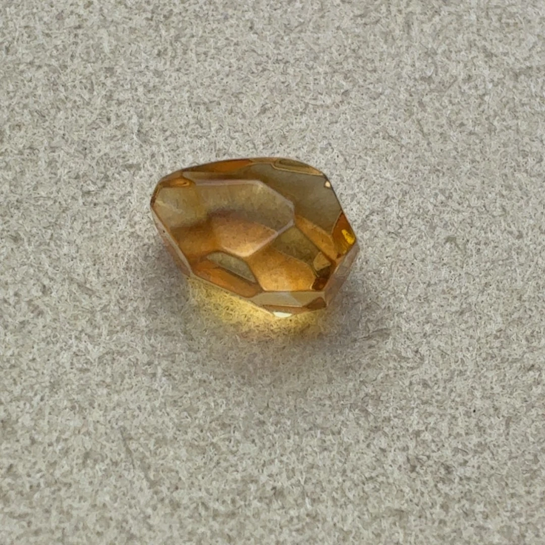水晶未镶嵌颈饰打孔定制不退换黄水