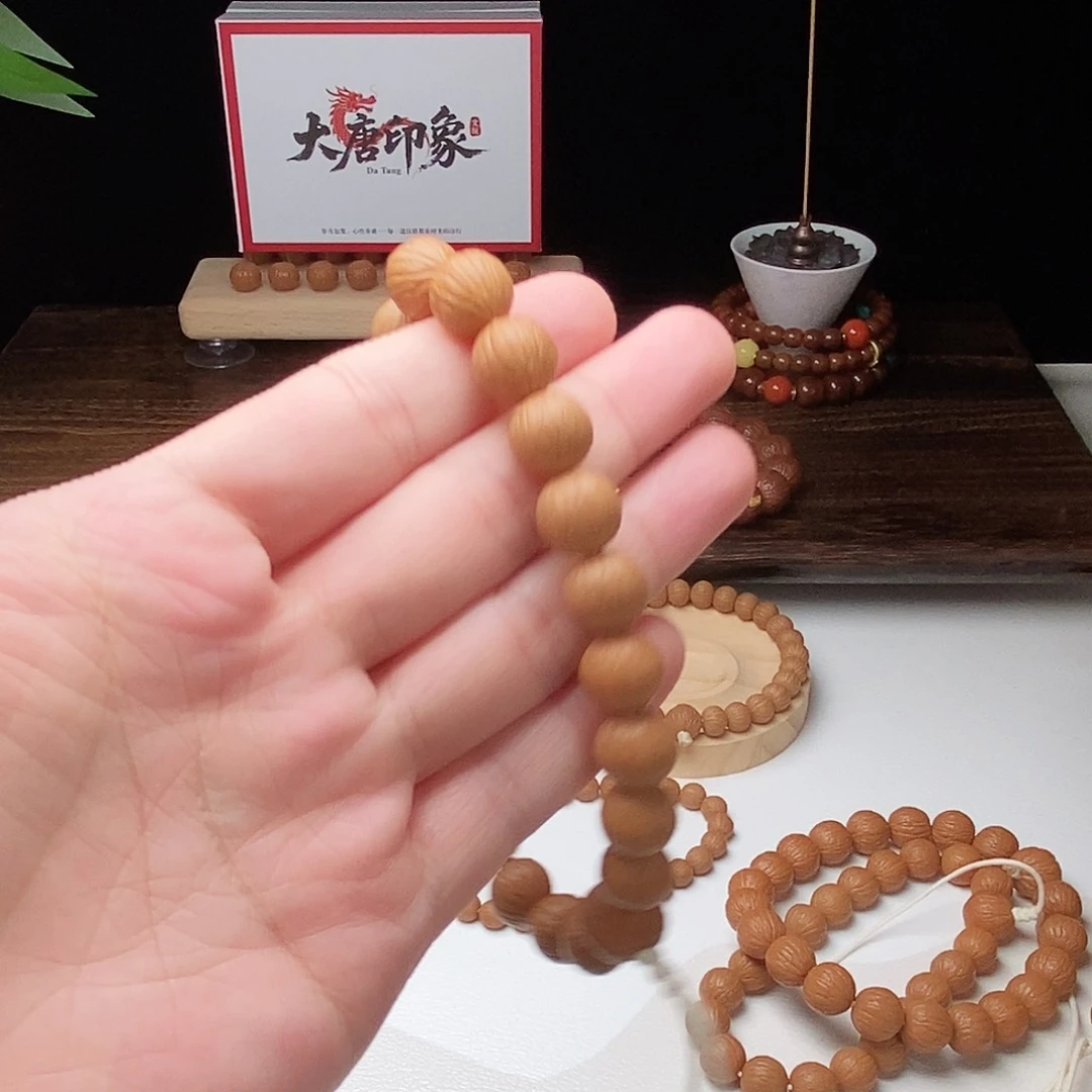 吊坠猴头核桃她****存福利