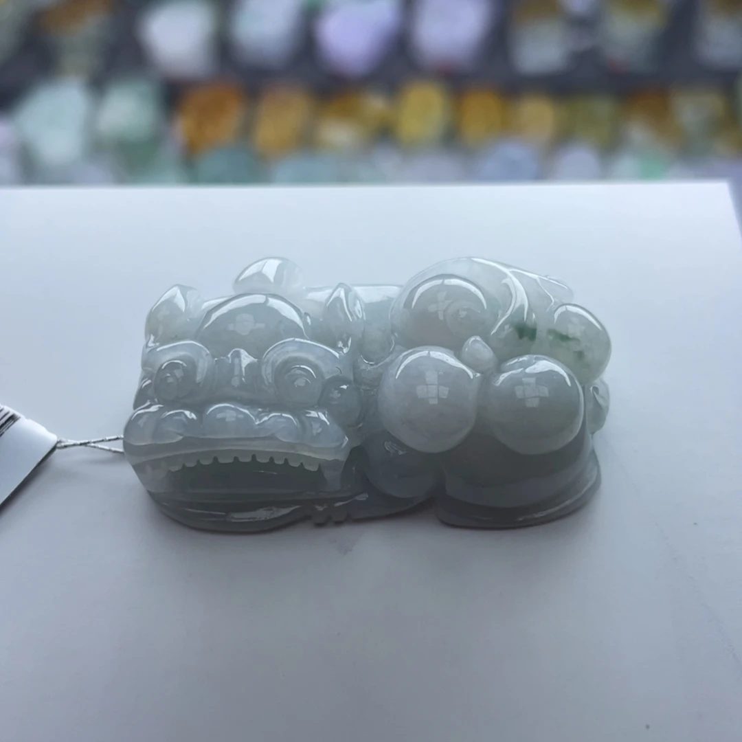 翡翠颈饰未镶嵌貔貅