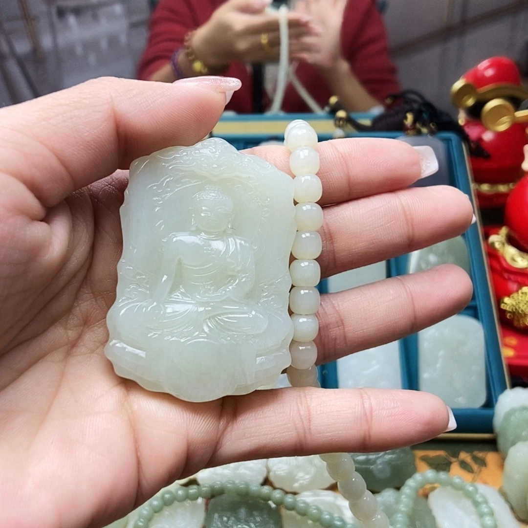 和田玉颈饰未镶嵌一****8