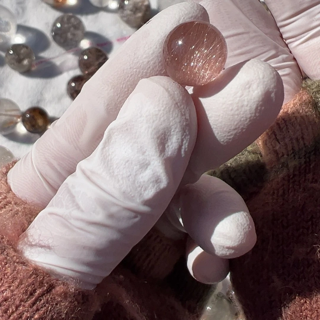 水晶粉兔毛10.7打孔定制不退换未镶嵌茗**?