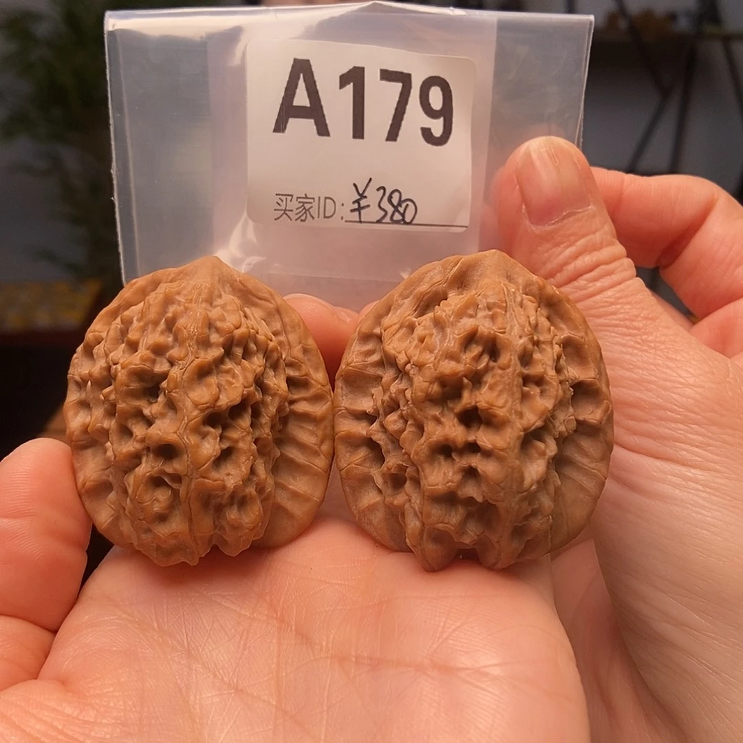 吊坠文玩核桃马老四38+