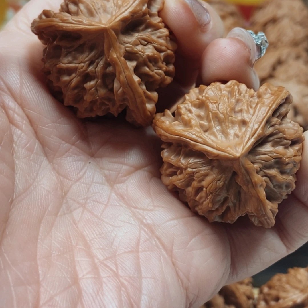 吊坠文玩核桃盘山