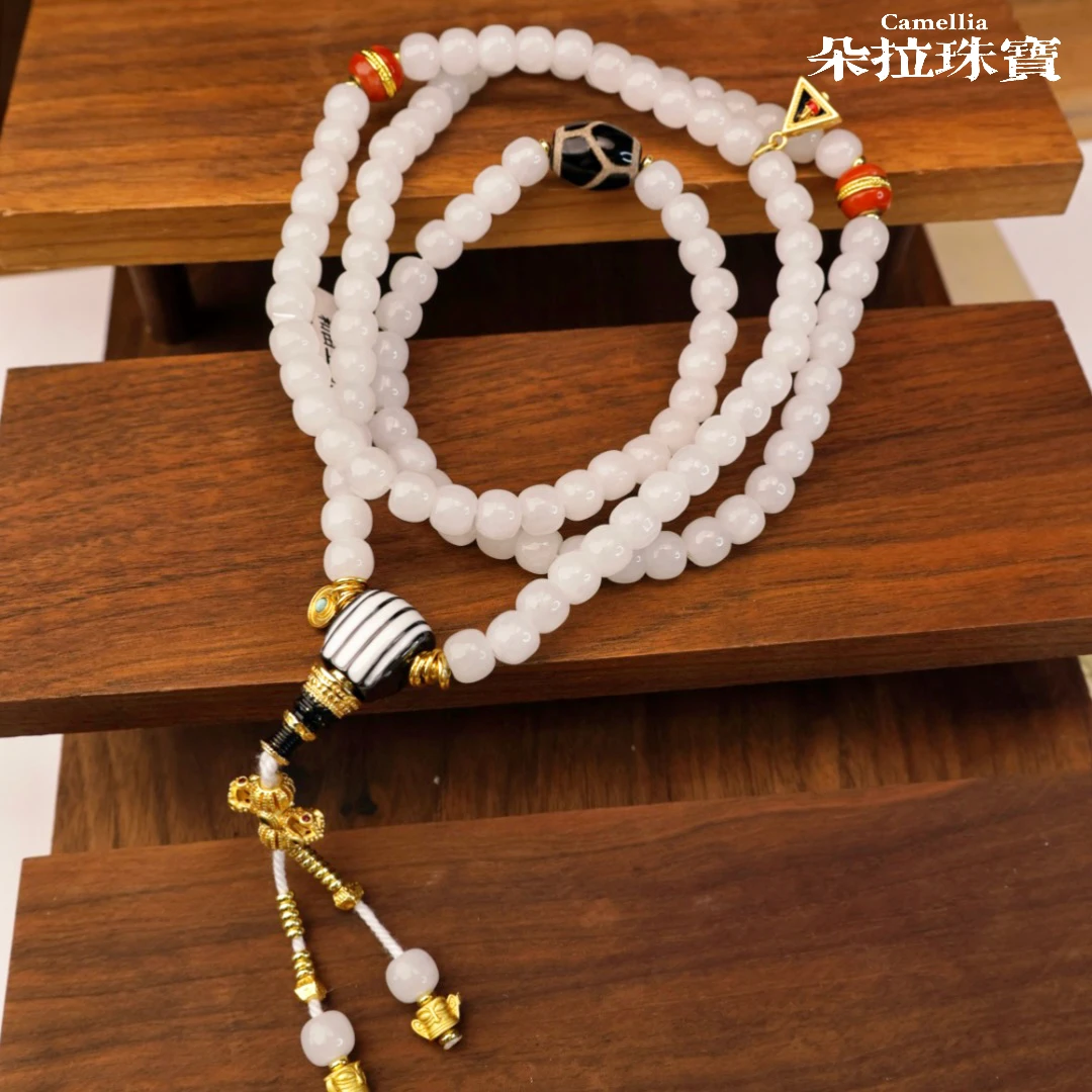 朵拉珠宝 H1-2784 和田玉项链多样性发其一