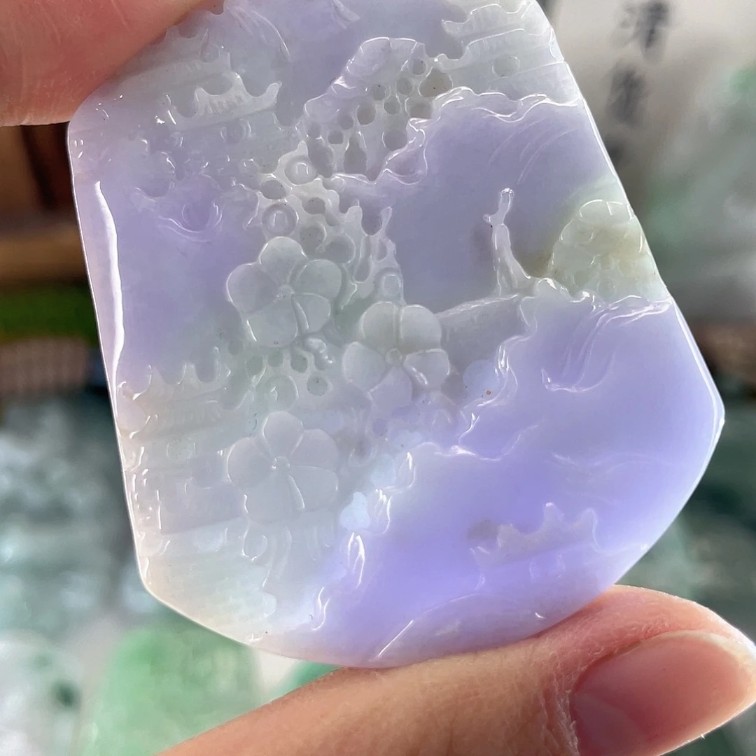 翡翠未镶嵌颈饰山水牌