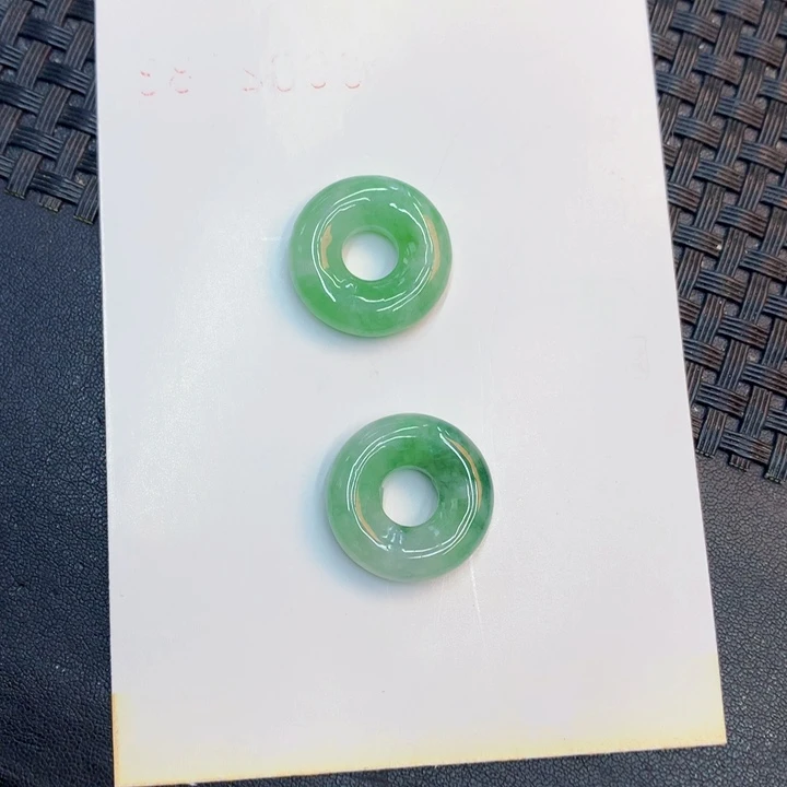 颈饰未镶嵌翡翠天然翡翠