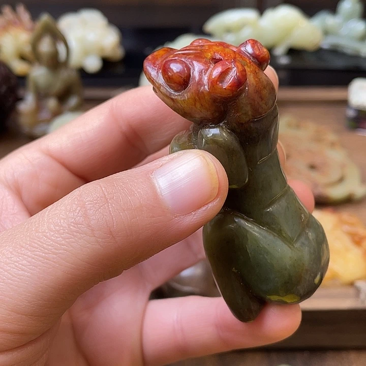 和田玉（糖玉）未镶嵌颈饰