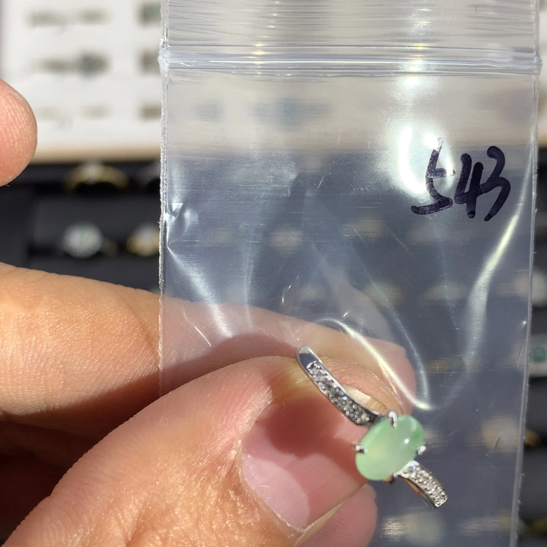 夜***毛翡翠未镶嵌戒指543