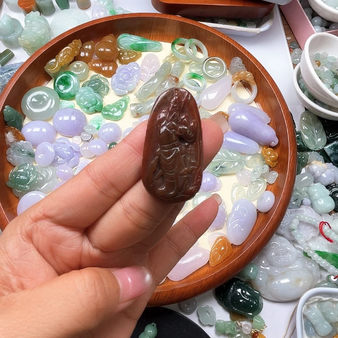 颈饰未镶嵌翡翠6666666