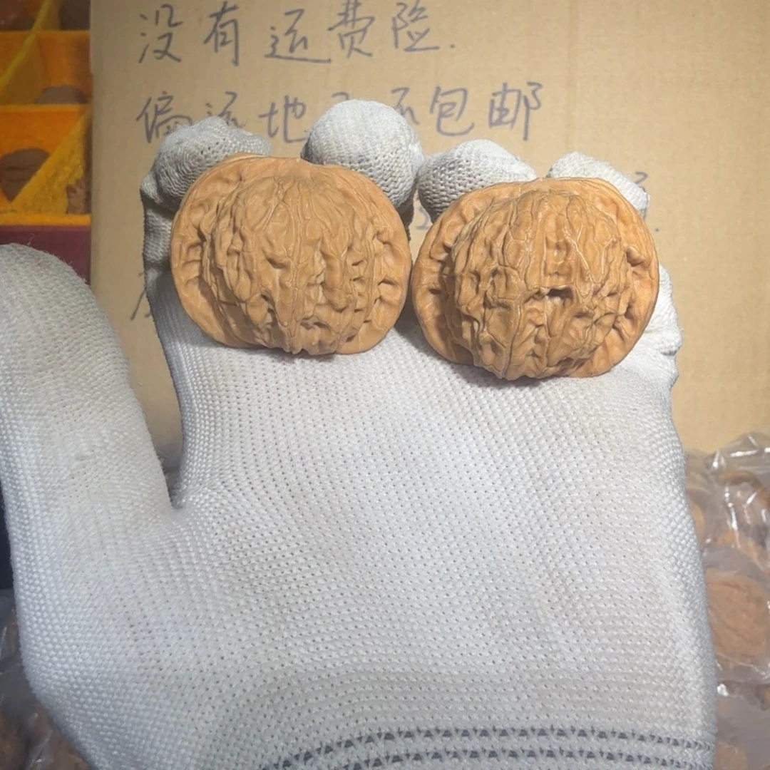 文玩核桃吊坠37+磨盘 默认浮黄