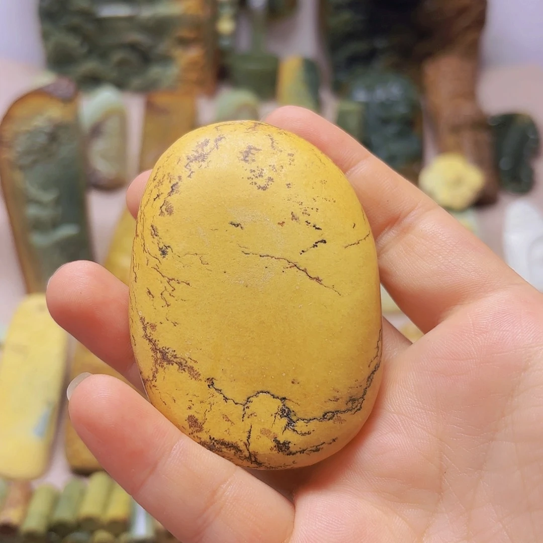 岫岩河磨玉（透闪石质玉）未镶嵌颈饰