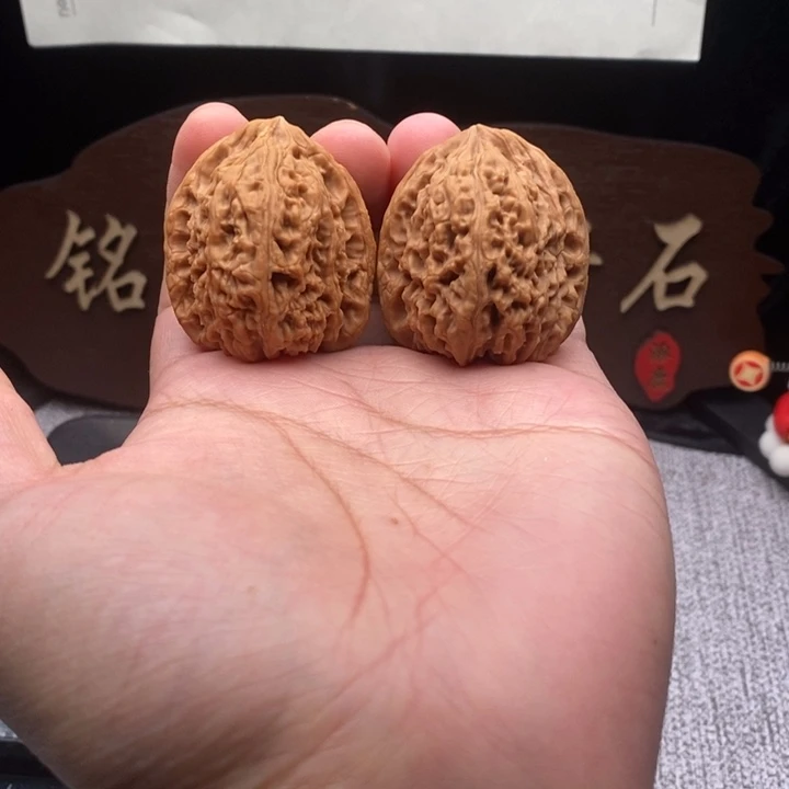 吊坠文玩核桃南疆石