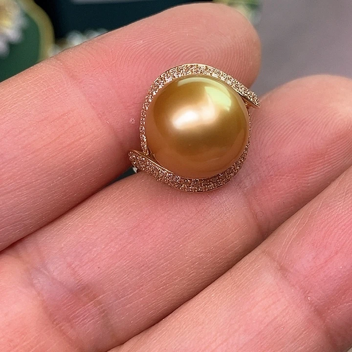 18K金镶嵌戒指海水珍珠