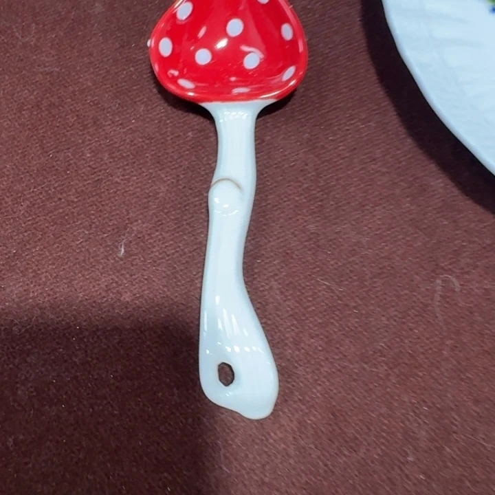 静****景德镇陶瓷手工制作