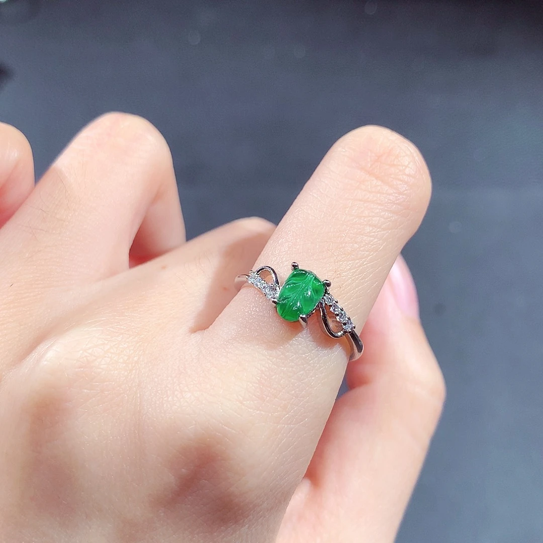 未镶嵌戒指翡翠翡翠