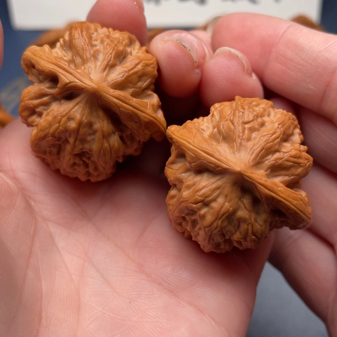 文玩核桃把件磐石36