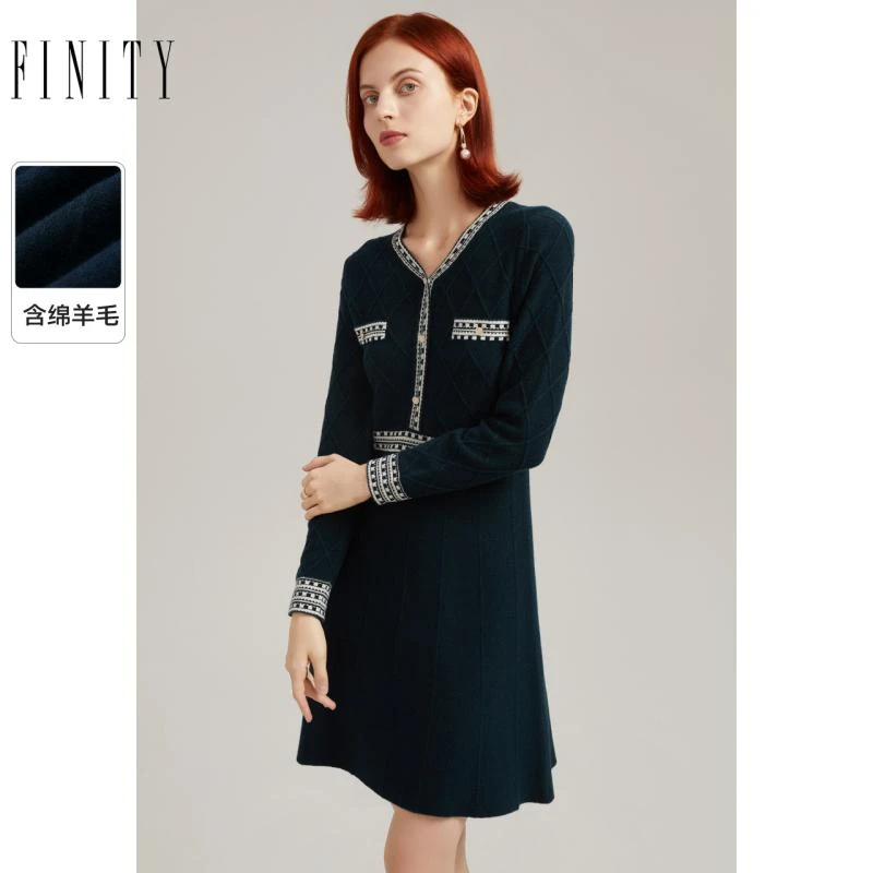 【忆晗专属】FINITY 新款小香风连衣裙设计感高腰显瘦 F21V9D51N5