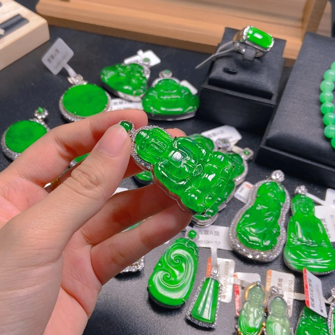 翡翠未镶嵌吊坠(不含链)