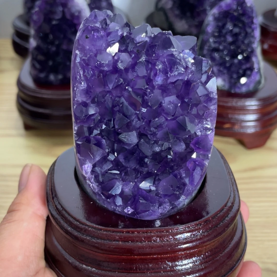 未镶嵌大型摆件（非配饰）紫晶