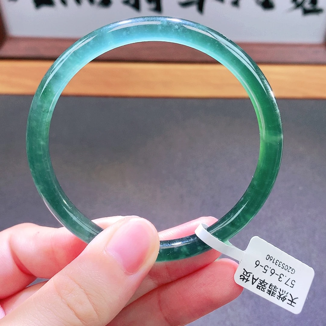 翡翠未镶嵌手镯天然翡翠