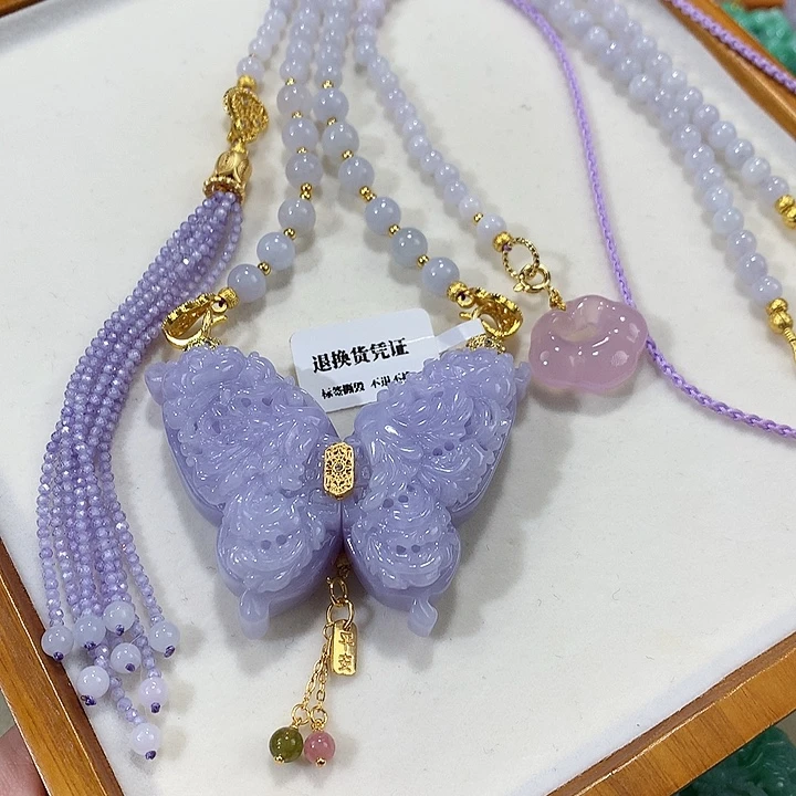 翡翠未镶嵌颈饰翡翠吊坠