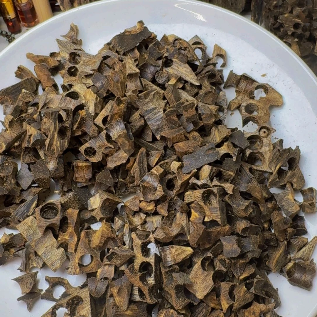 时***坊沉香沉香碎屑绿棋葡萄藤41克