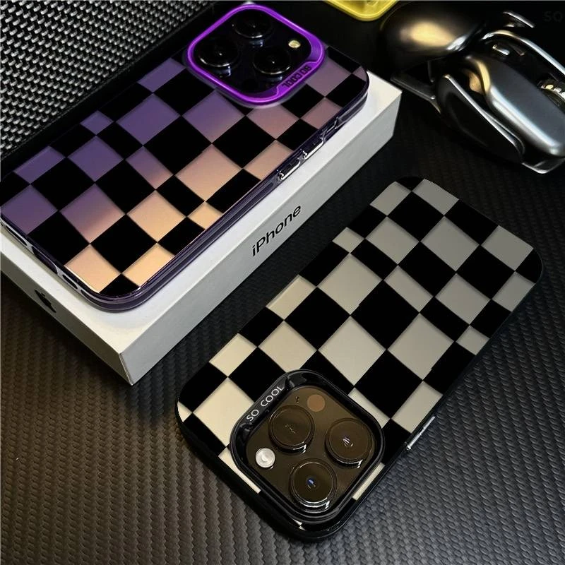 黑棋盘格适用苹果16Promax手机壳创意iPhone15/14/13保护套12防摔