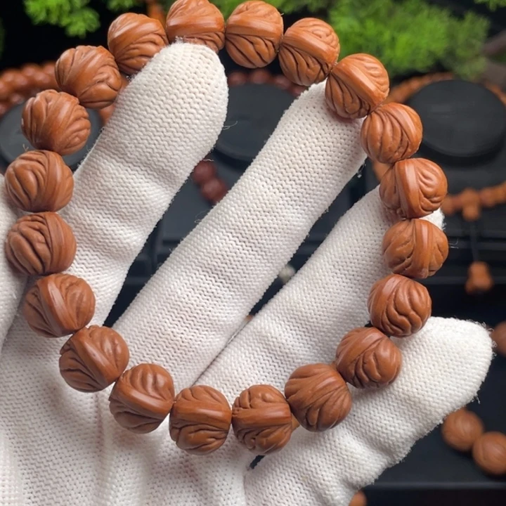 K***T桃核吊坠精品单圈